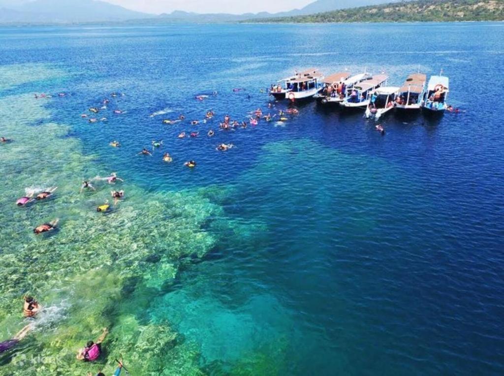 Batu Ampar Menjangan Hotel Banyuwedang Luaran gambar