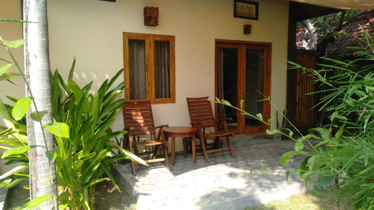 Batu Ampar Menjangan Hotel Banyuwedang Luaran gambar
